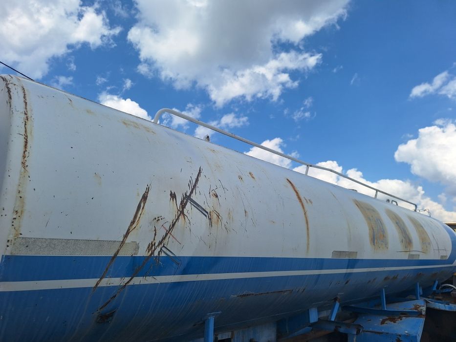 продам цистерну 15куб