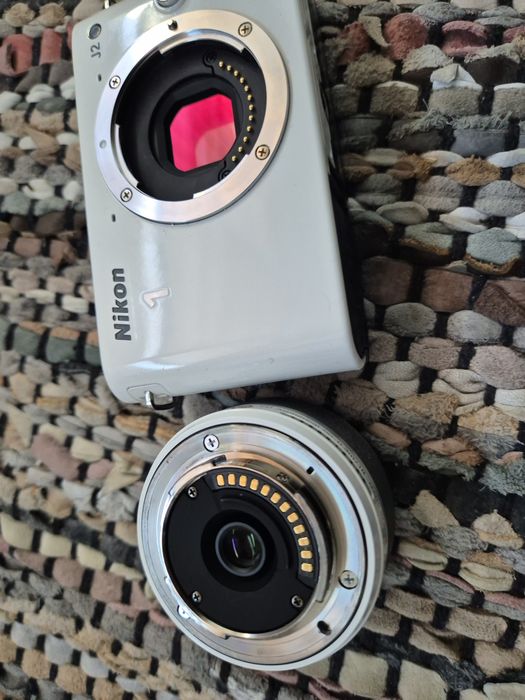Nikon  1 J2 с Nikon 11-27.5mm  обектив
