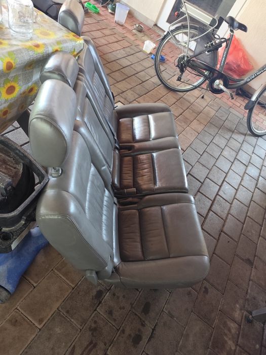 Banchete spate Toyota Land Cruiser 100-cotieră cu frigider