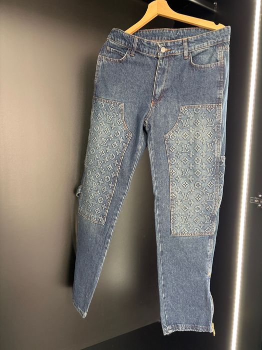 vand blugi louis vuitton