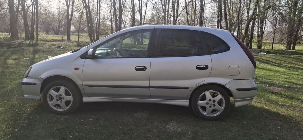 Продам Ниссан Альмера тино