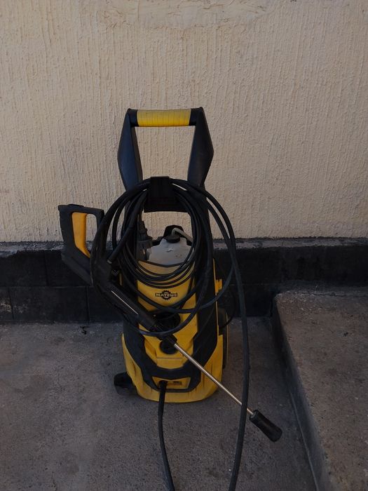 Кешер Матеус.Кішкене су жібереді