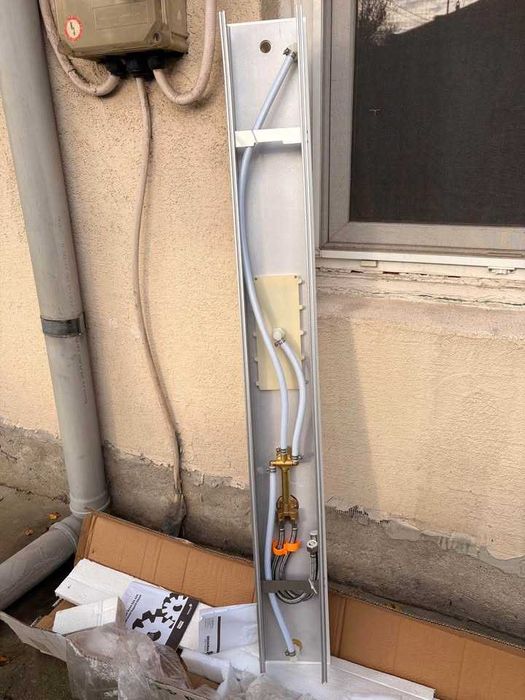 Panel de duș Kadda ST-8716-B, dimensiuni 142 × 17 cm