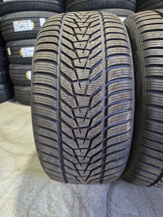 245/40/18 HANKOOK 2бр