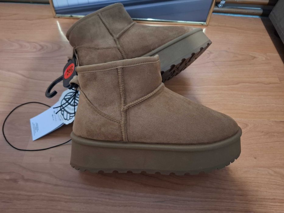 Ghete UGG Sinsay 36