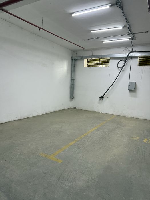 продается парковка