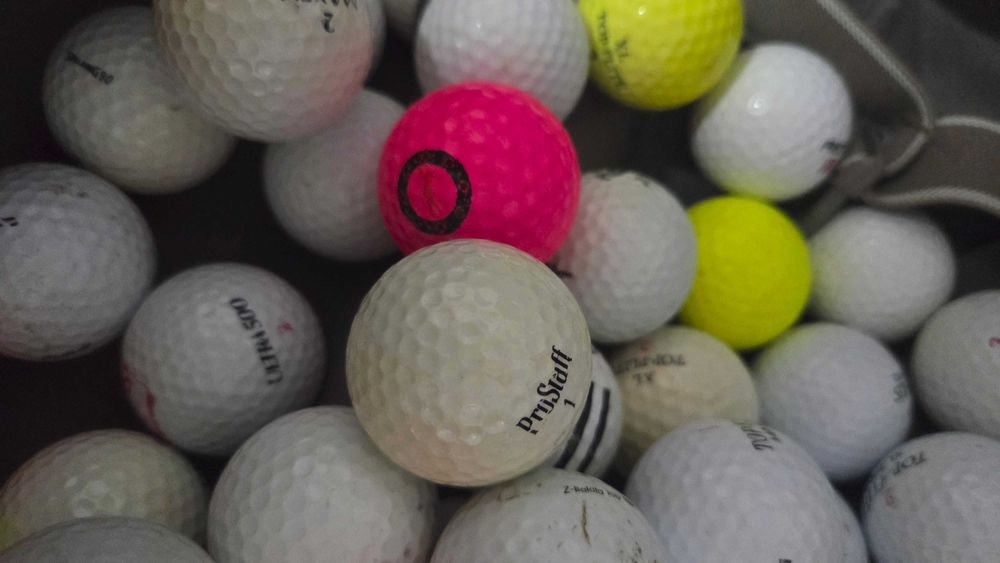 Топки за голф 85бр., запазени от Германия