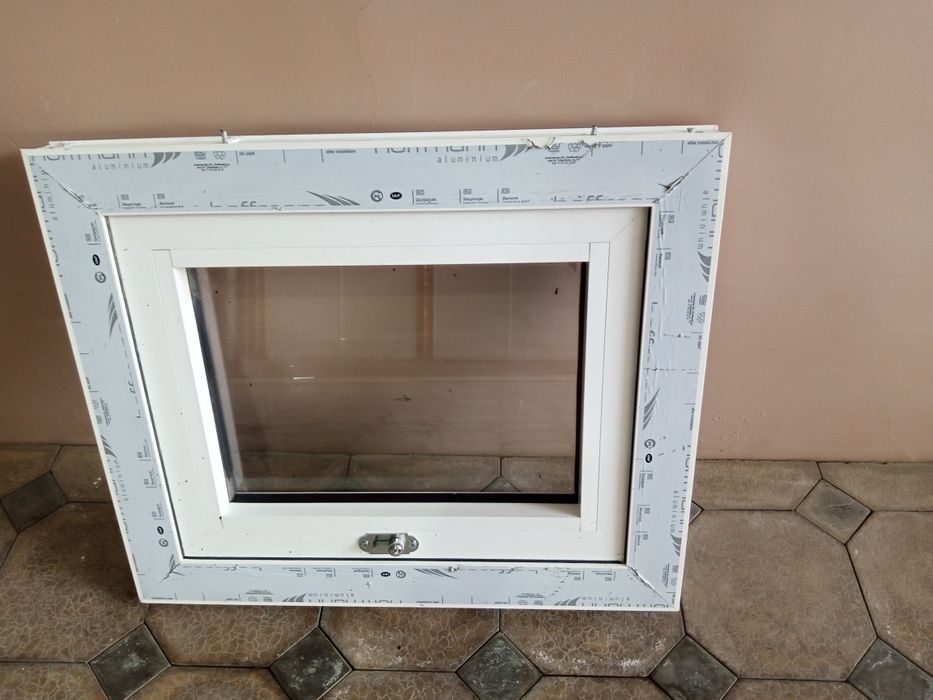 Продается форточка Акфа