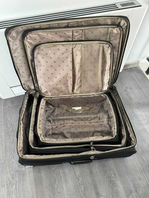 Комплект 3 бр. куфари American Tourister