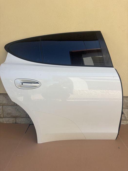 Portiera / Usa Porsche Panamera facelift spate