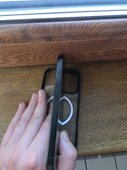 Vând iPhone 16 pro