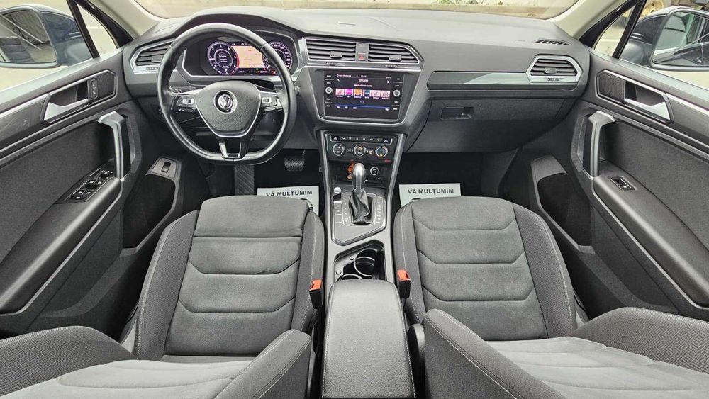 VW Tiguan HighLine 2018 2.0TDI 150cp DSG / Faruri LED Virtual Keyless Alkantara Distronic LINE / TOP