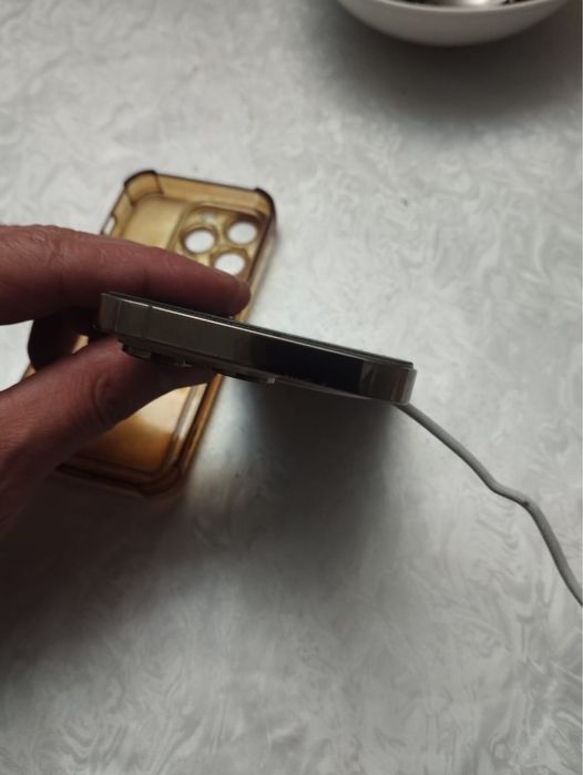 Обмен с моей доплатой  на 15 про