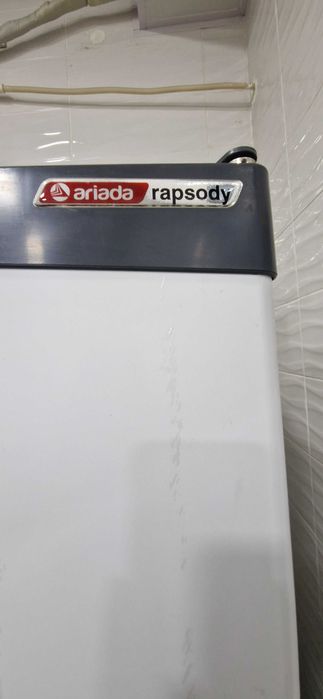 Холодильник и морозильник ARIADA