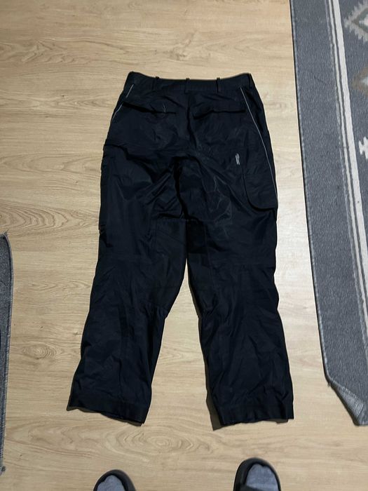 pantaloni fas strauss