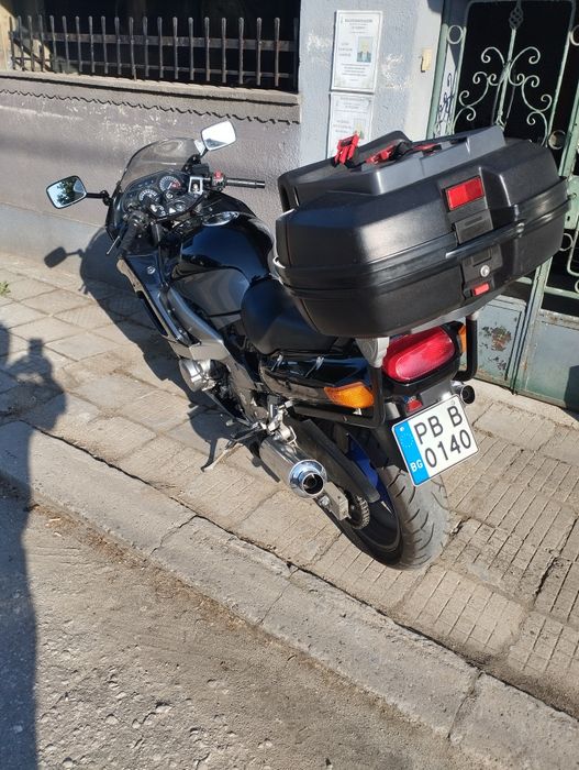 Продавам мотор Кавазаки 600 кубика много запазен