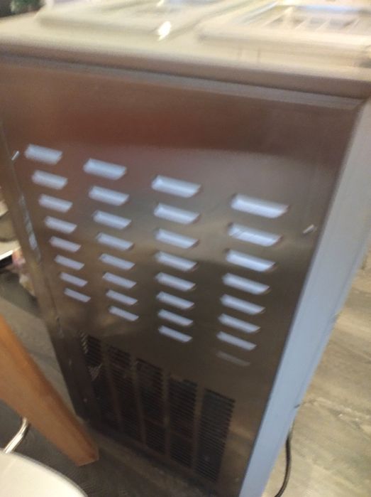 Mașina de înghețată gelato