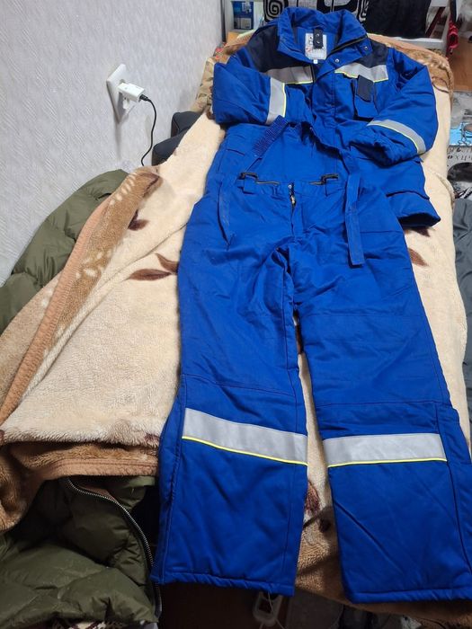 Рабочий одежда в хорошем состоянии