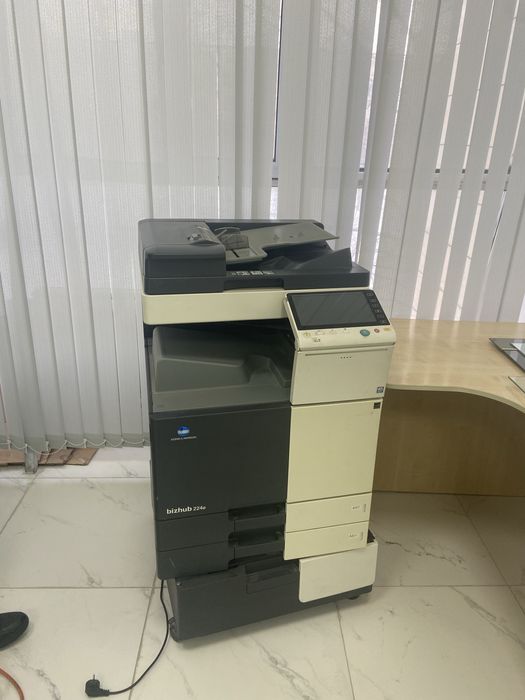 Принтер konica.