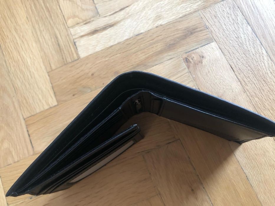 Мъжки портфейл..