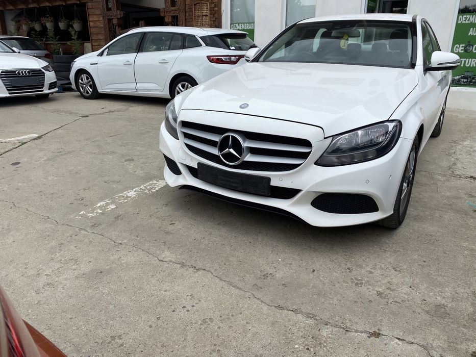 Ușă rezervor motorină Mercedes W 205 C Klass 2016