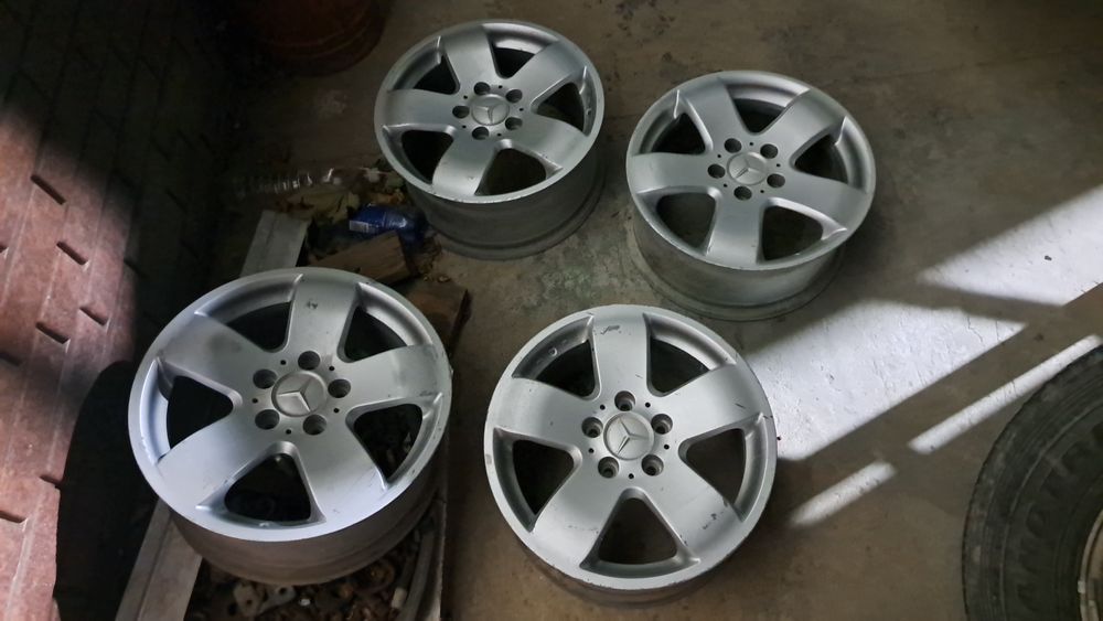 Mercedes R16 диски