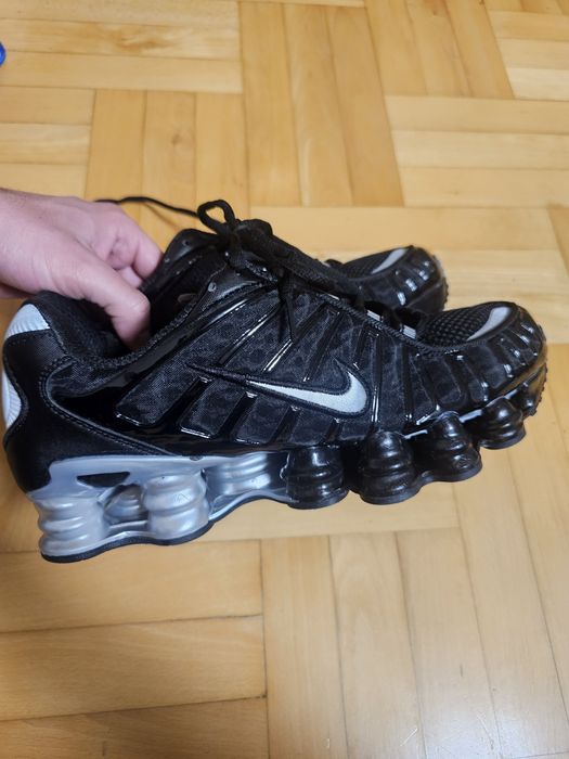 ОРИГИНАЛНИ! unisex nike shox 42!
