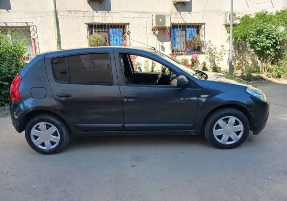 DACIA Sandero 2009 — imagine 3