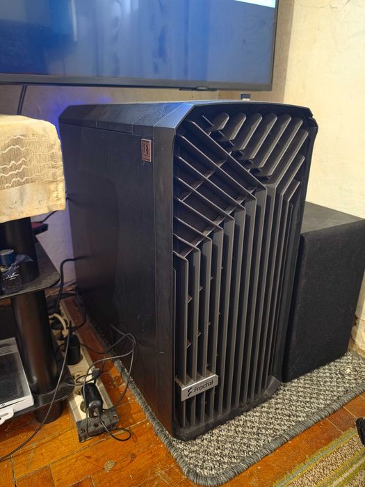 PC GAMING Ryzen 5 1600 / GTX 1080 8GB / 24GB RAM/ 2,75TB