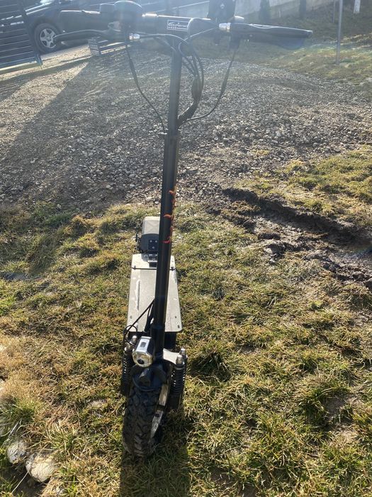 Trotinetă electrică