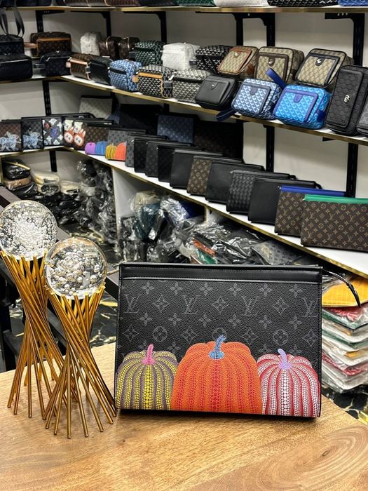 Мъжка чанта клъч различни модели