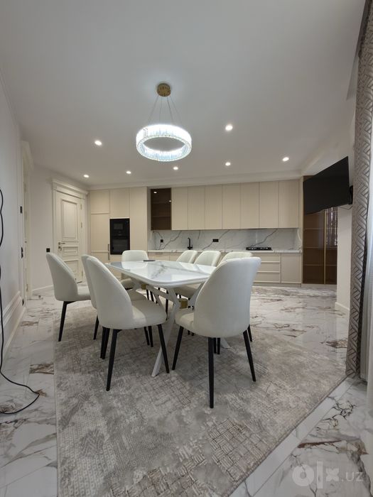 Продажа квартиры 190м2 Ц-2 Алайский закрытый двор 4/3/8 Новостройка