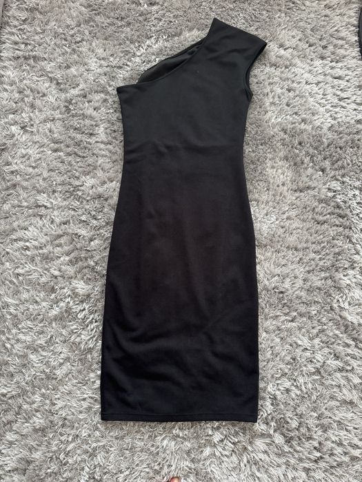 Дамска черна елегантна рокля