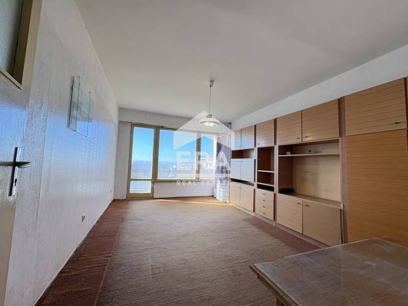 ЕКСКЛУЗИВНО! Четиристаен апартамент за продажба, кв. Владиславово, Вар