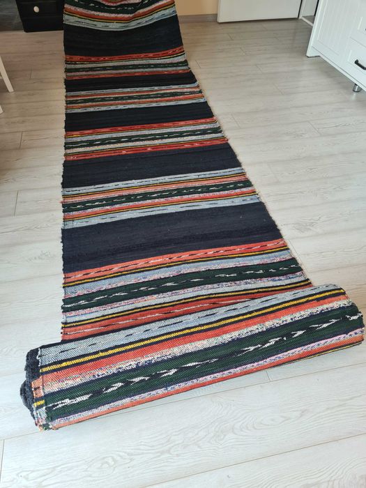 Ръчно тъкана битова черга