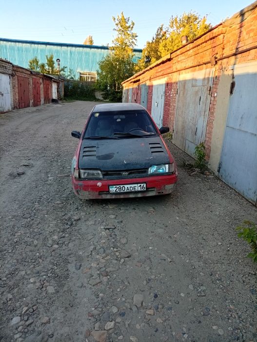 Ниссан Санни n14 1991г.