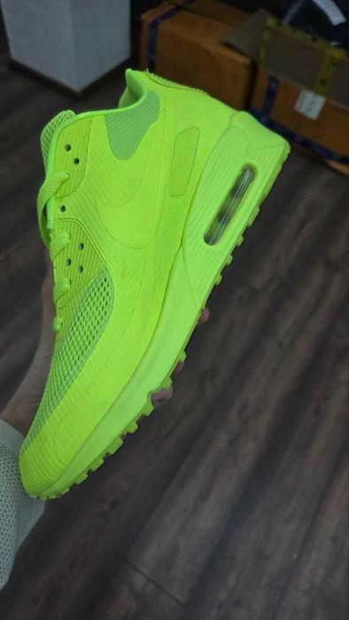 Обувь	Nike	Air Max 90	Green Neon	41	5000