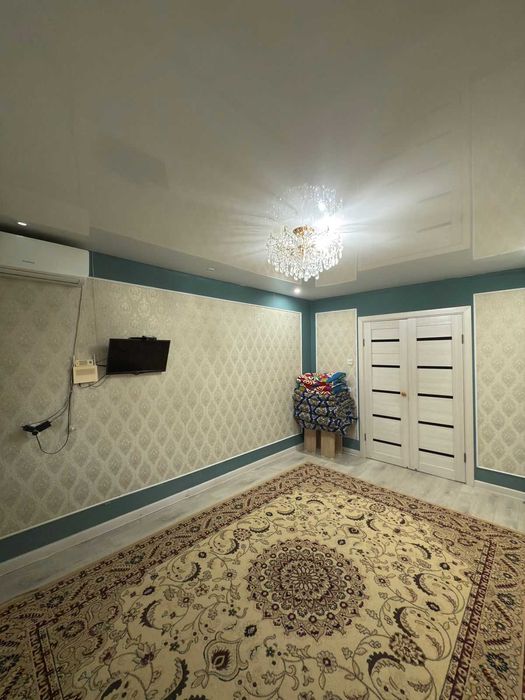 продается 2 ком квартира район 22 школа