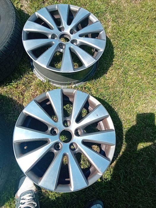 Vînd jante  volksvagen