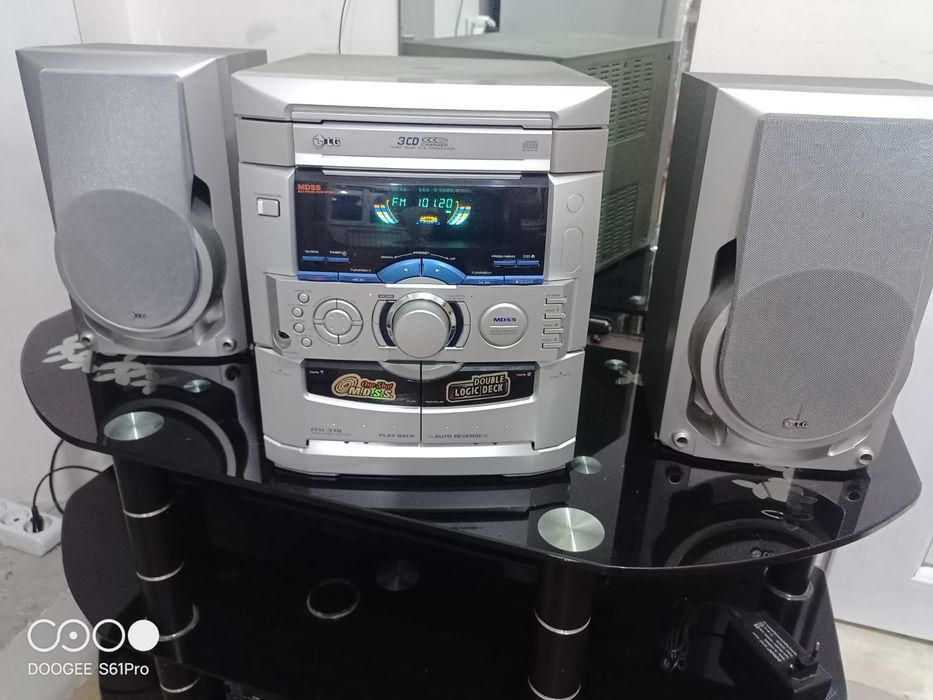 музыкальный центр LG