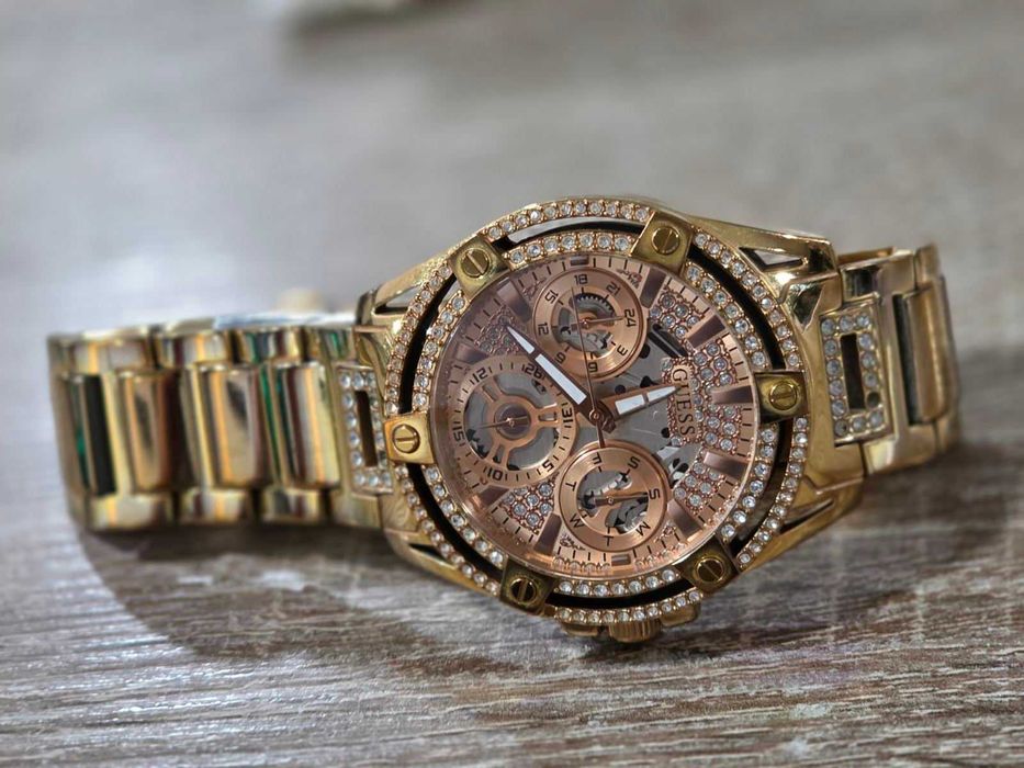 Дамски часовник Guess