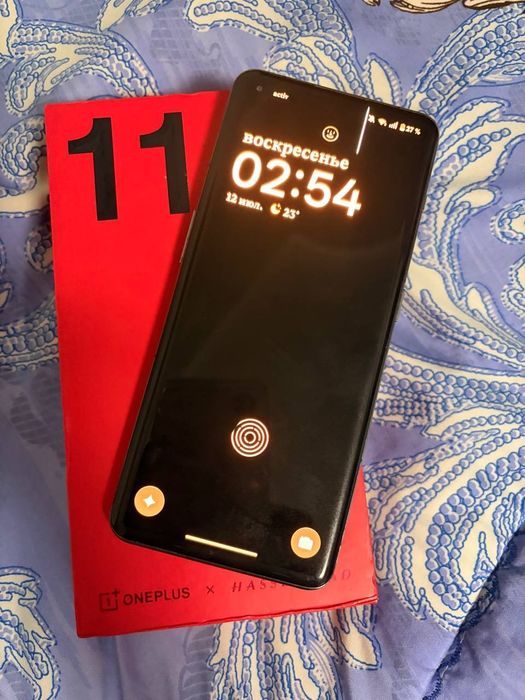 One plus 11 256/16