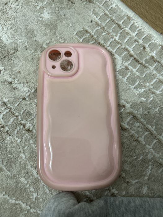 Чехлы на айфон 14