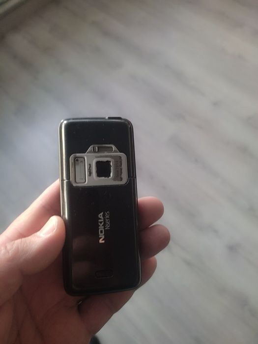 Nokia N82 с регистрацией
