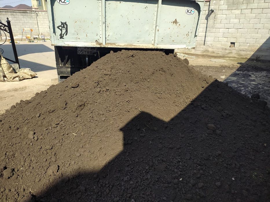 ПЕРЕГНОЙ навоз ЧЕРНОЗЕМ удобрения