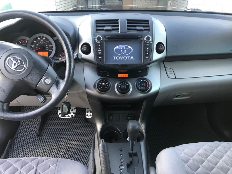 Rav4 3 поколение 2011 год