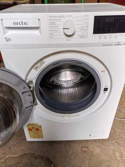 Masina de spalat rufe frontala cu uscator ARCTIC APLWD741262WST, 7/4 kg, 1200rpm, Clasa D/E, alb