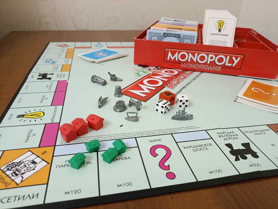 Настольная игра Монополия