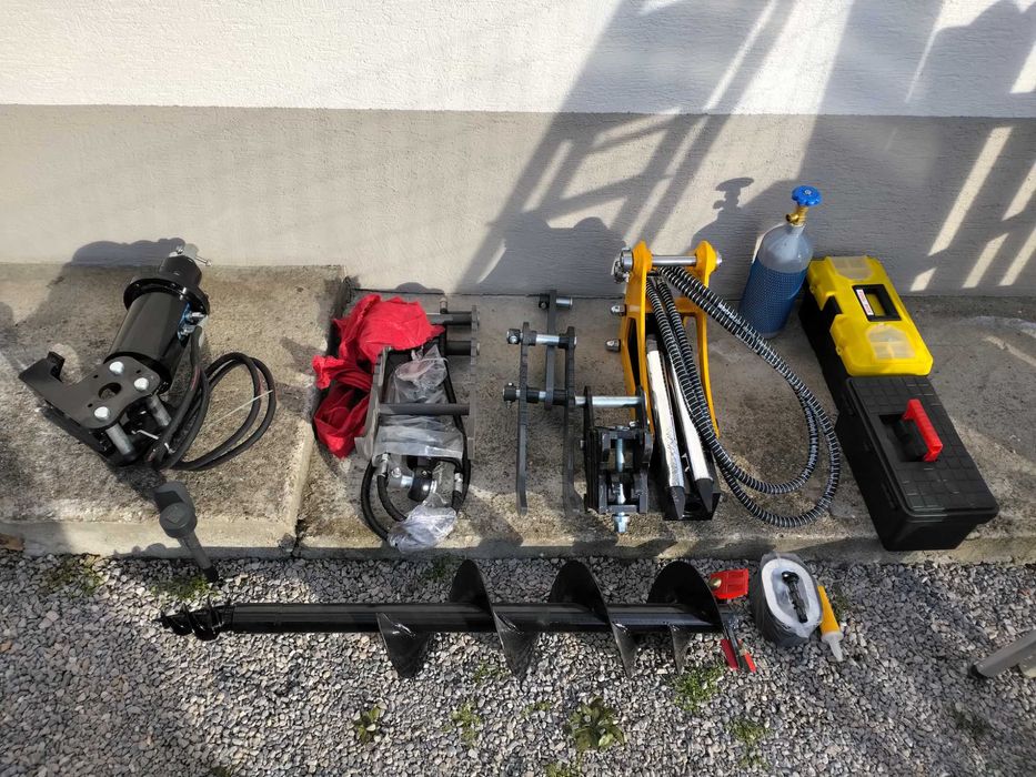 Мини багер нов внос от Китай