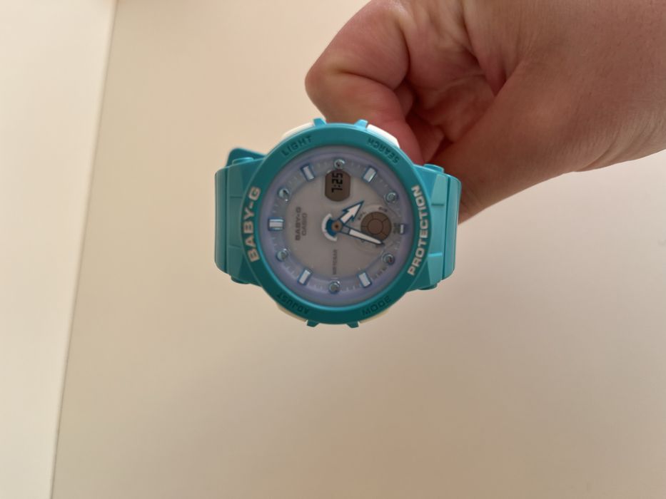 Baby G ръчен часовник